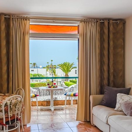 Apartment Apart America - 150 Meters From The Beach, Free Wi-Fi Арона Екстер'єр фото